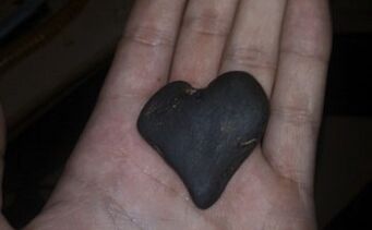heart-shaped stone as a successful talisman