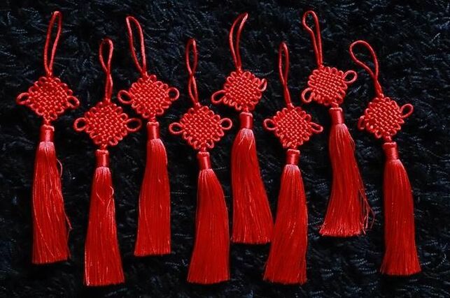 Chinese chance knots to attract success and luck