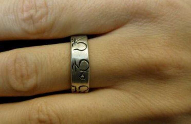 A ring as an amulet of good luck